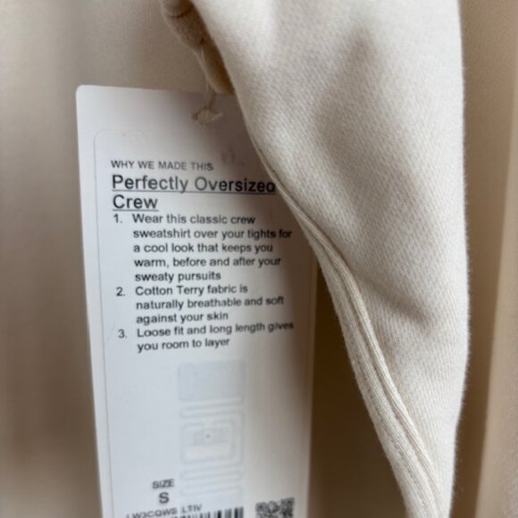 BNWT - Lululemon - Perfectly Oversized Crew - Size S - Picture 9 of 12
